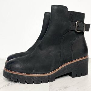 Blondo Darleen Black Nubuck Heeled Bootie 9 1/2 M